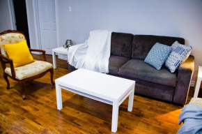 Lovely Bedroom near Subway Station and Mall and Highway